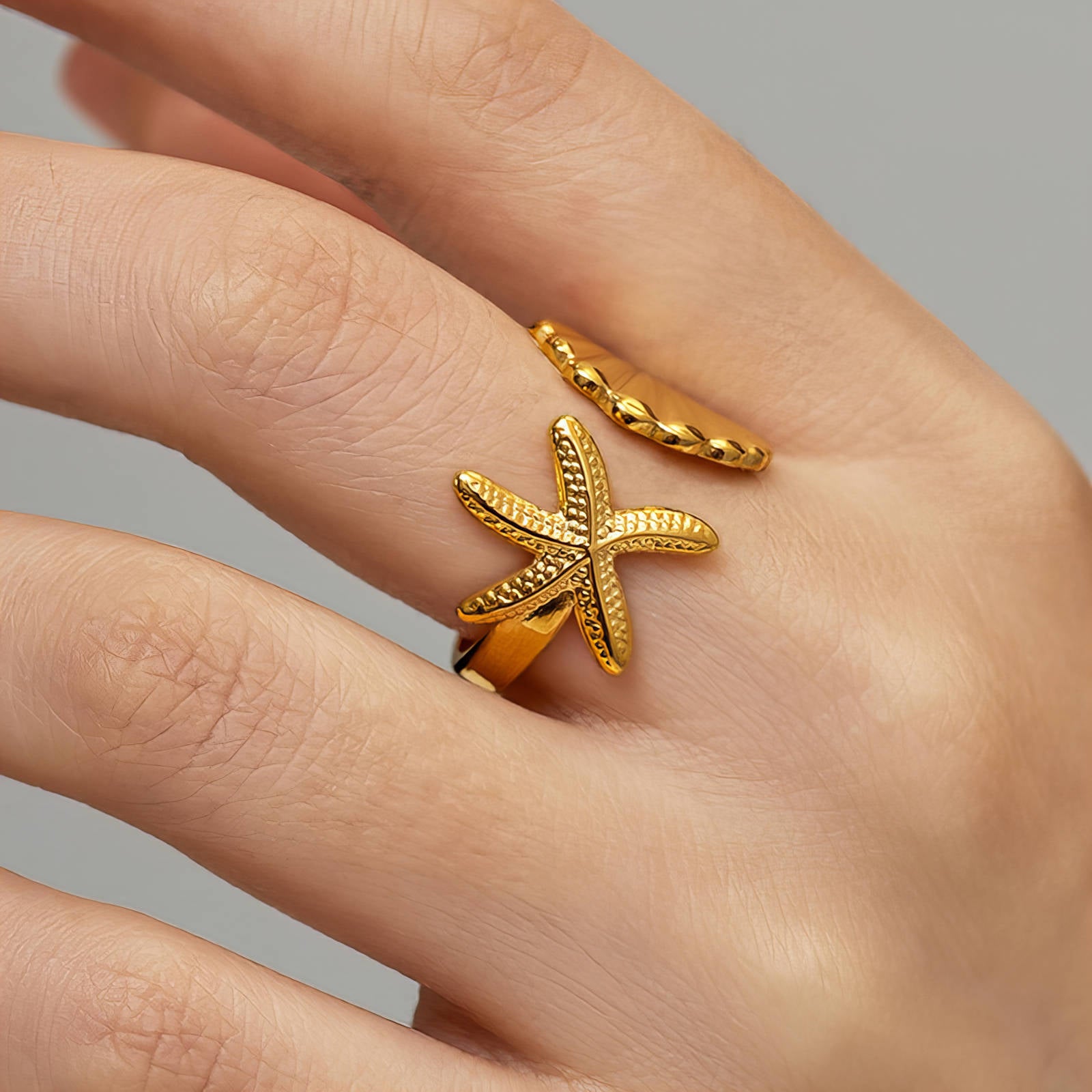 Starfish And Seashell Ring, 18K Gold Plated